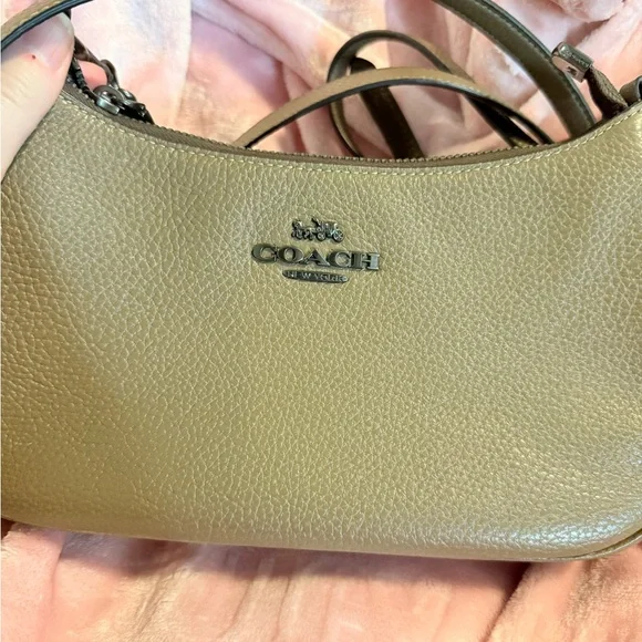 Coach Teri Shoulder Bag - Picture 3 of 6